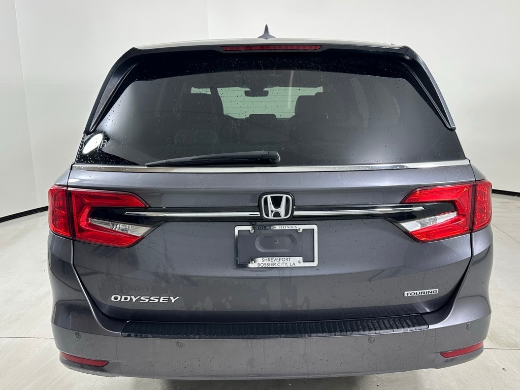 Used 2022 Honda Odyssey Touring Van