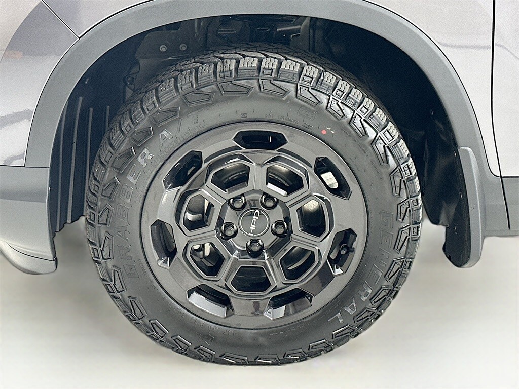 2026 Honda Ridgeline TrailSport photo 2