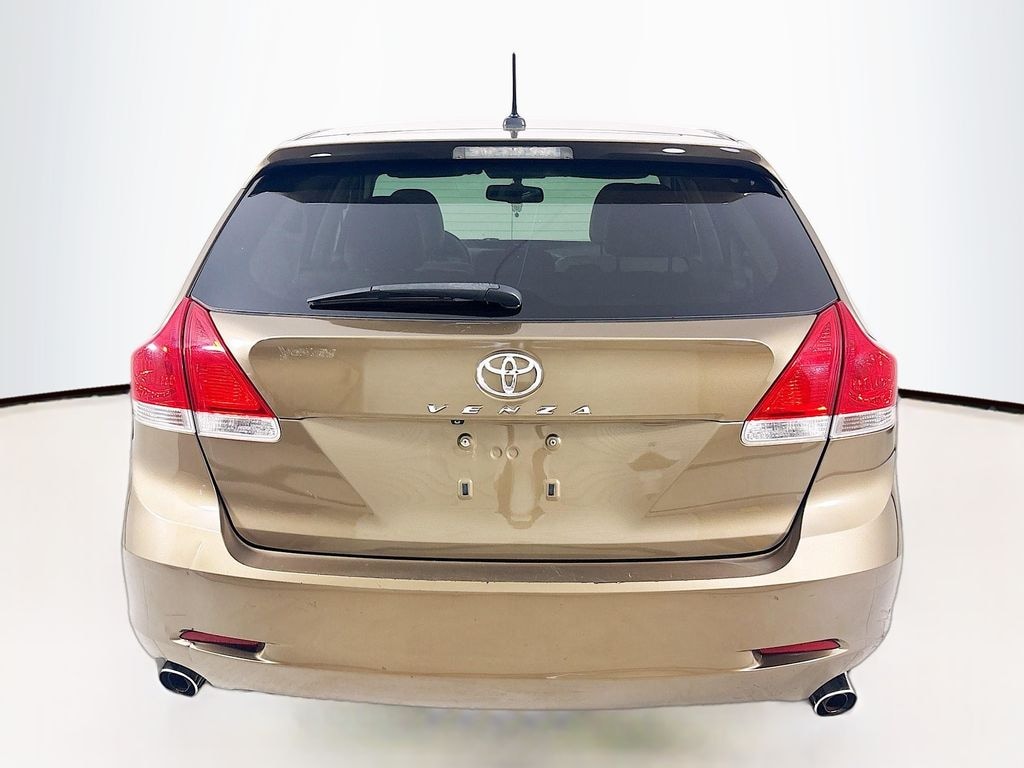 Used 2011 Toyota Venza V6 FWD Crossover