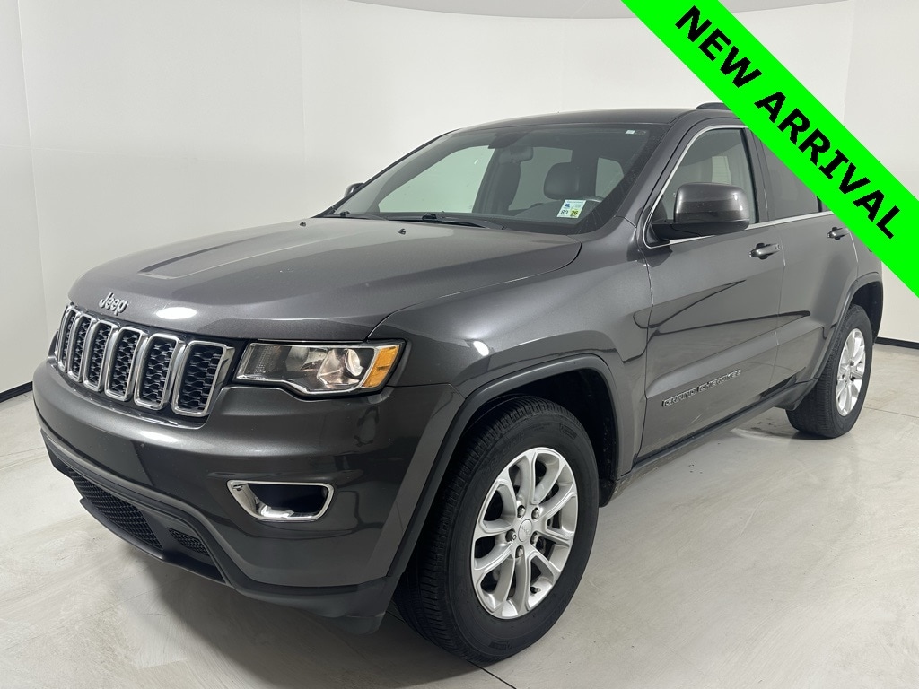 Used 2021 Jeep Grand Cherokee Laredo SUV