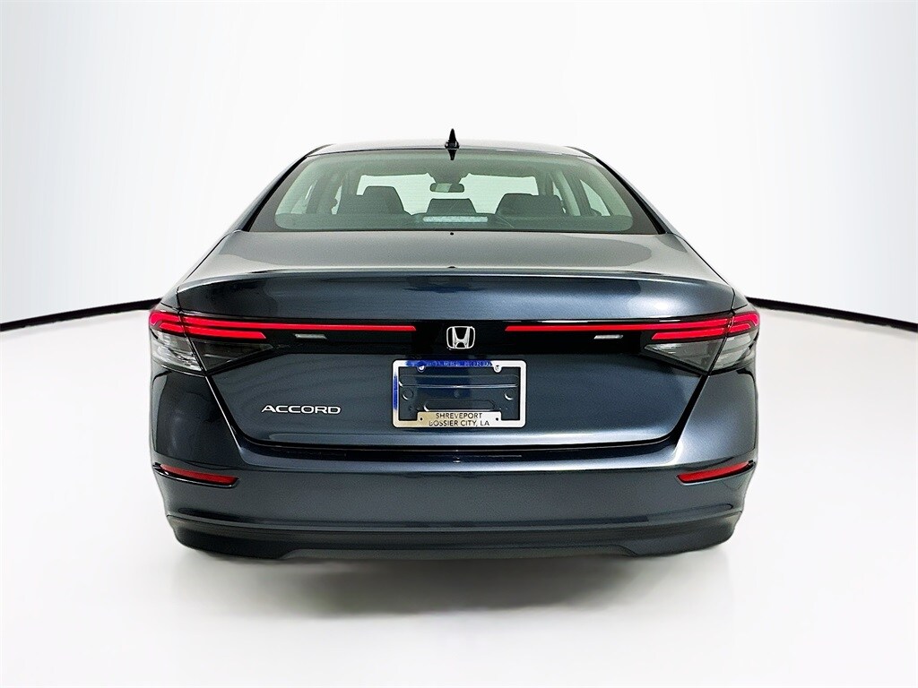2025 Honda Accord SE photo 4