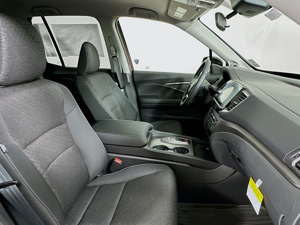 2026 Honda Ridgeline Sport - Photo 38