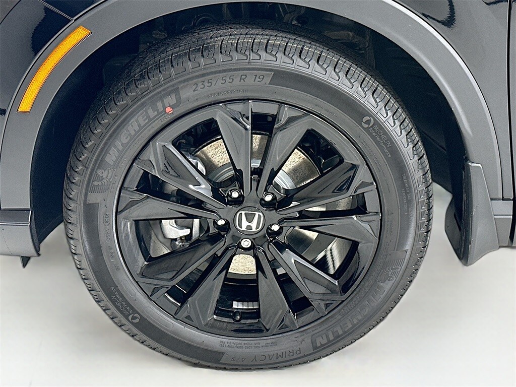 2026 Honda CR-V Hybrid Sport Touring photo 3