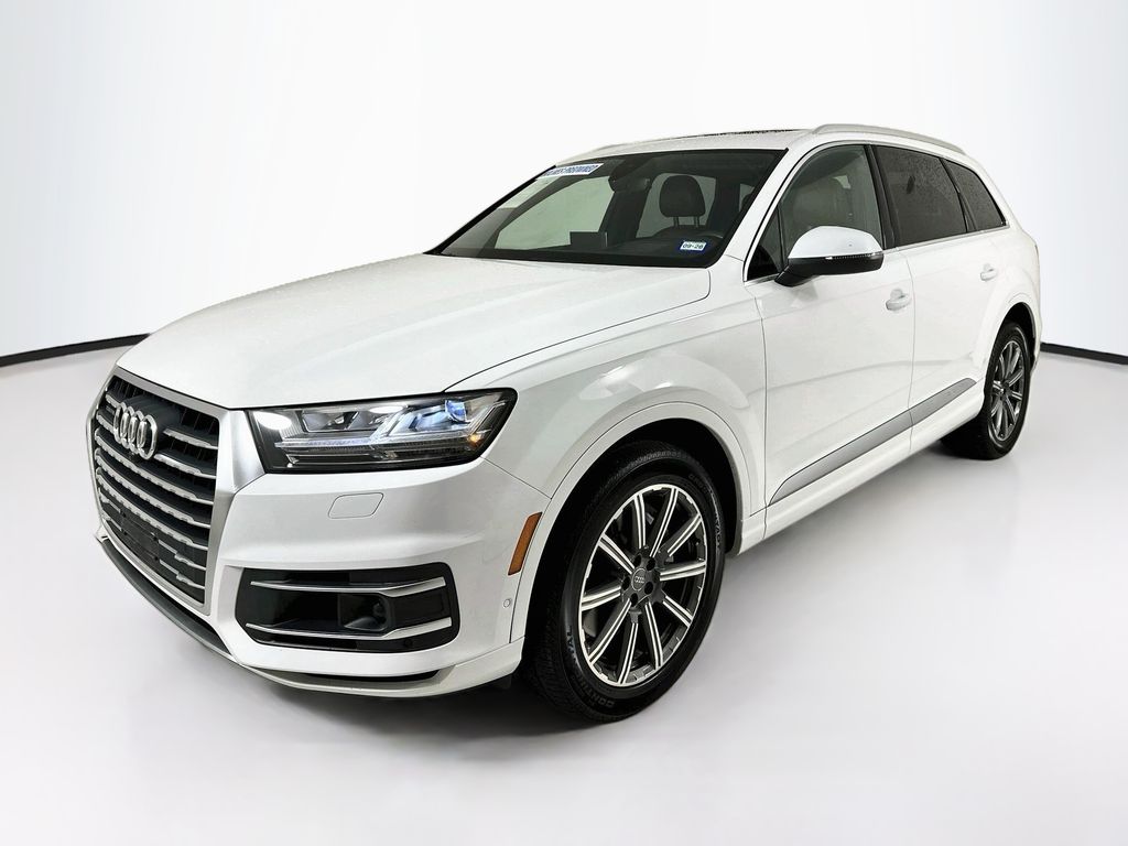  2019 Audi Q7   