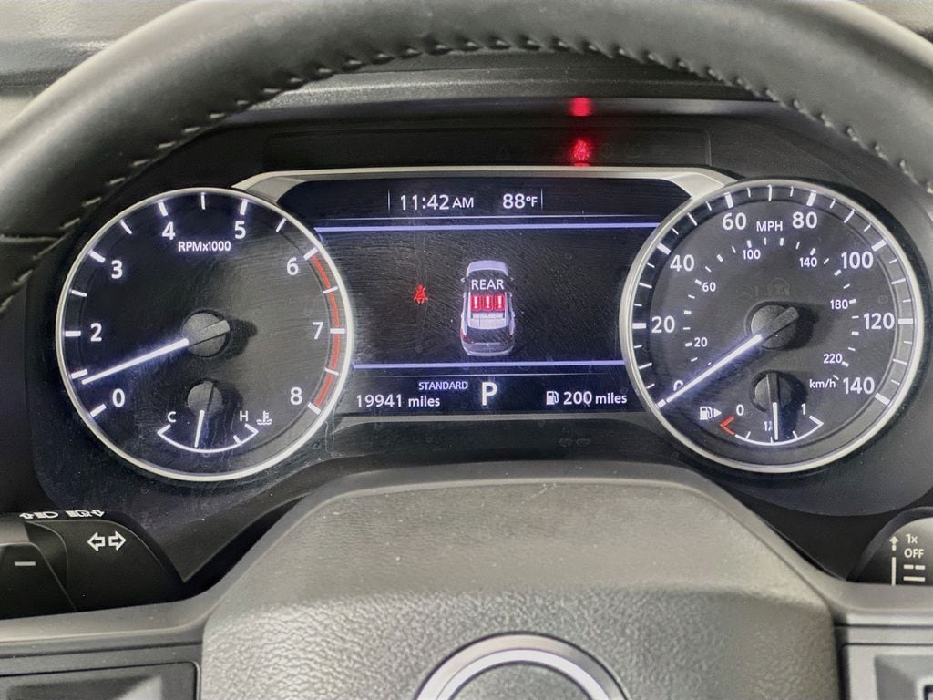 2025 Nissan Rogue SV - Photo 16