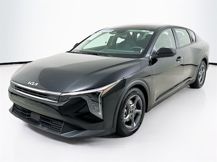 2025 Kia K4 LXS Sedan
