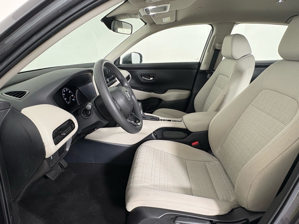 Used 2025 Honda HR-V LX SUV