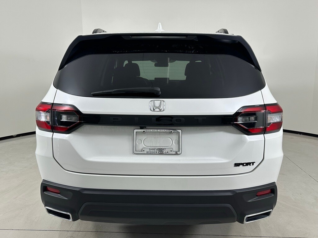 2025 Honda Pilot Sport photo 3