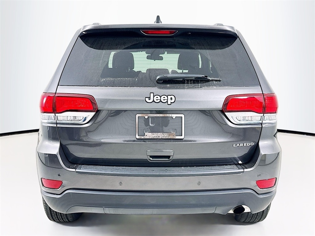 Used 2021 Jeep Grand Cherokee Laredo SUV