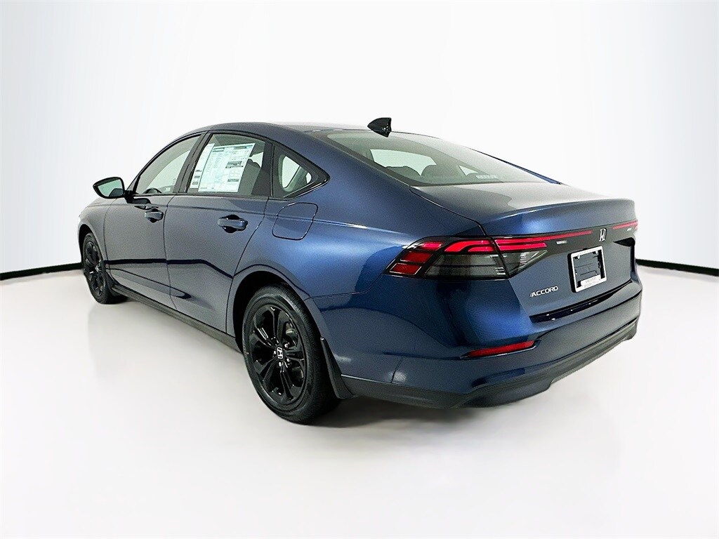 2025 Honda Accord SE photo 3