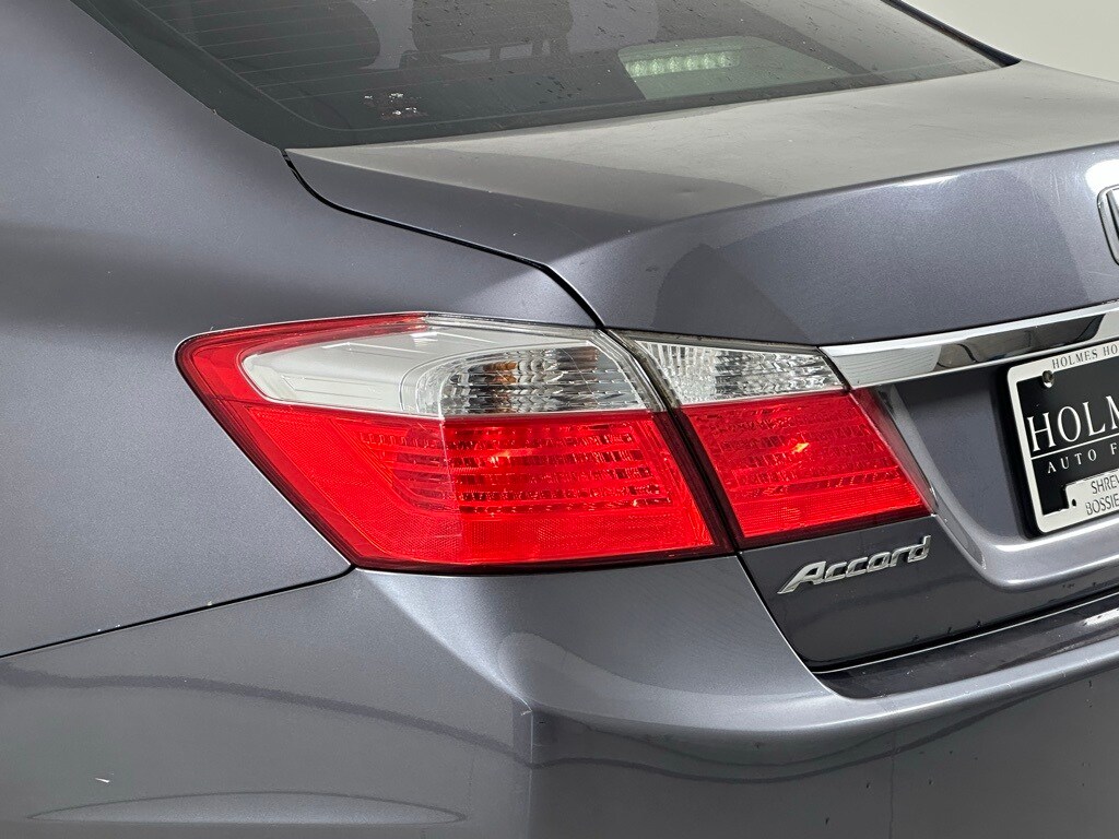 2014 Honda Accord LX photo 3