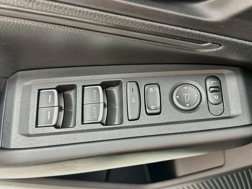 2024 Honda Accord LX - Photo 10