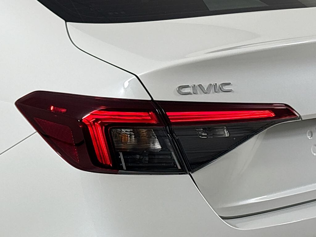 Used 2025 Honda Civic Hybrid Sport Touring Sedan