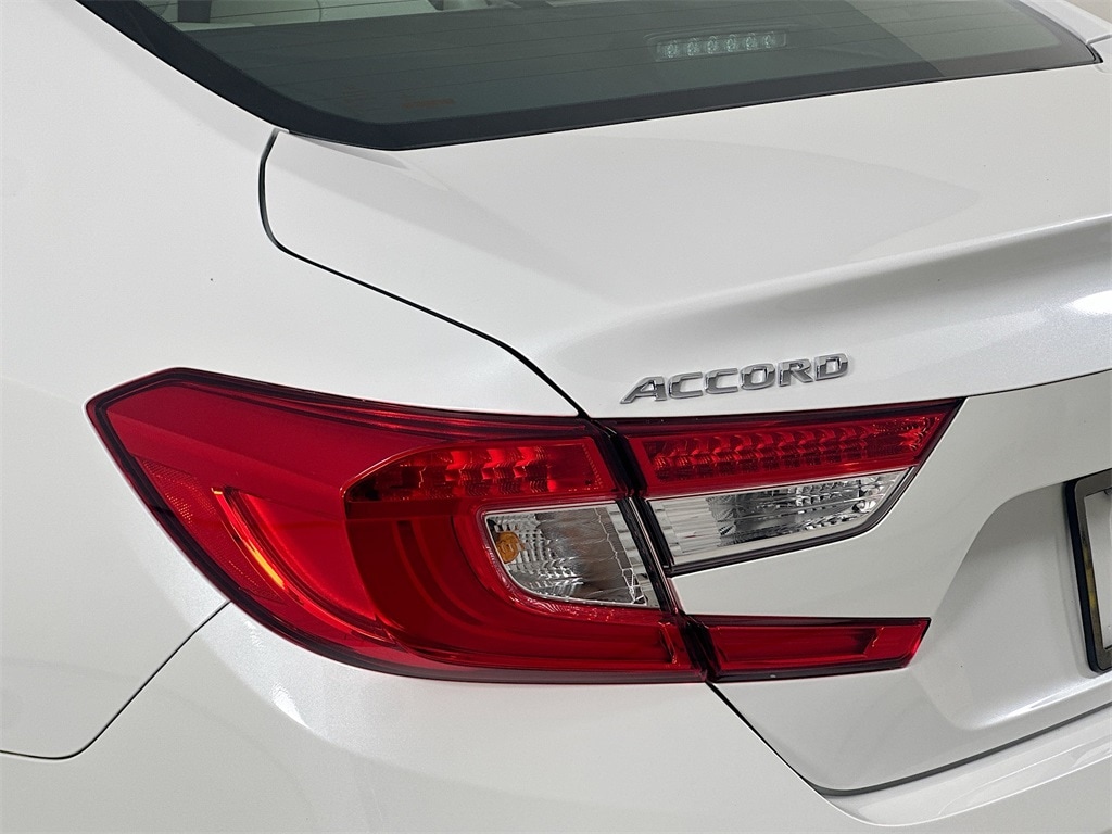Used 2021 Honda Accord Hybrid Touring Sedan