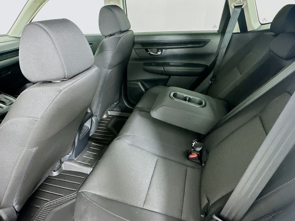 2026 Honda CR-V LX - Photo 11