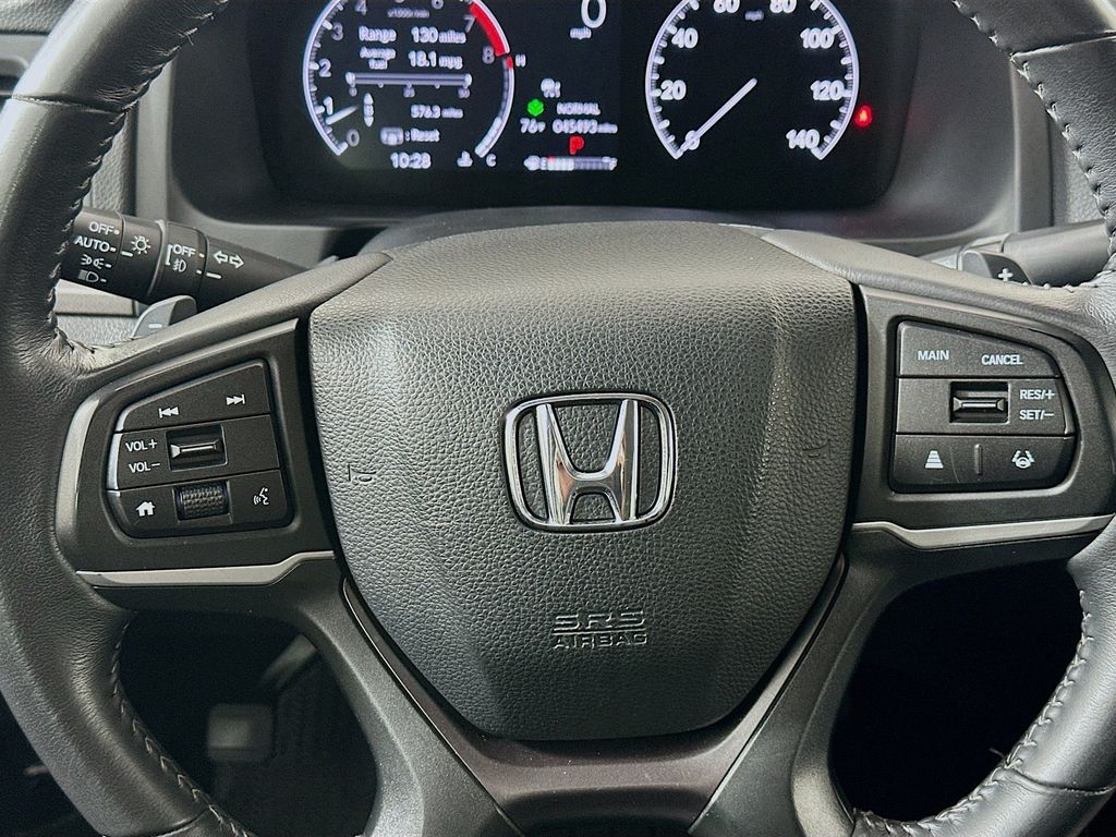 2025 Honda Ridgeline Sport - Photo 15