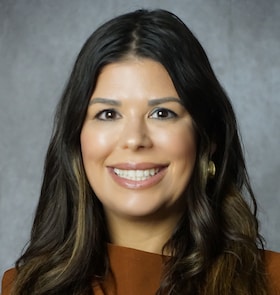 Staff member Jennifer Elkins from ID_e9baa1e7f766