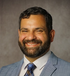 Staff member Victor Alagha from ID_e9baa1e7f766