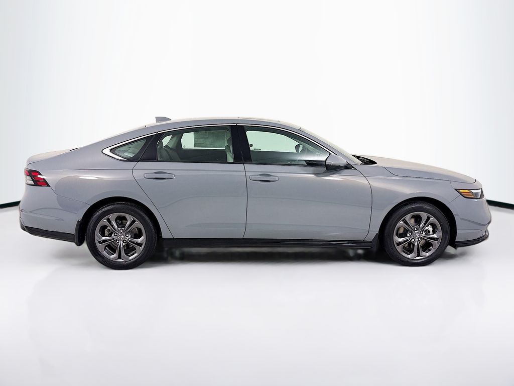 2026 Honda Accord Hybrid EX-L - Photo 6