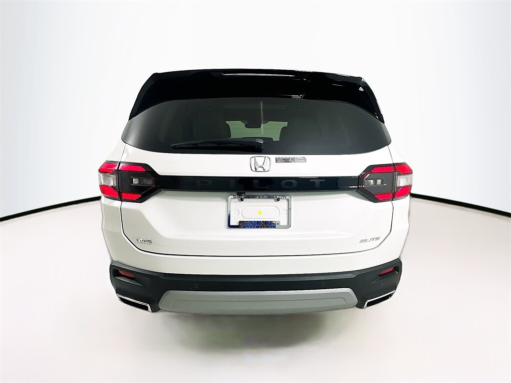 2025 Honda Pilot Elite photo 4