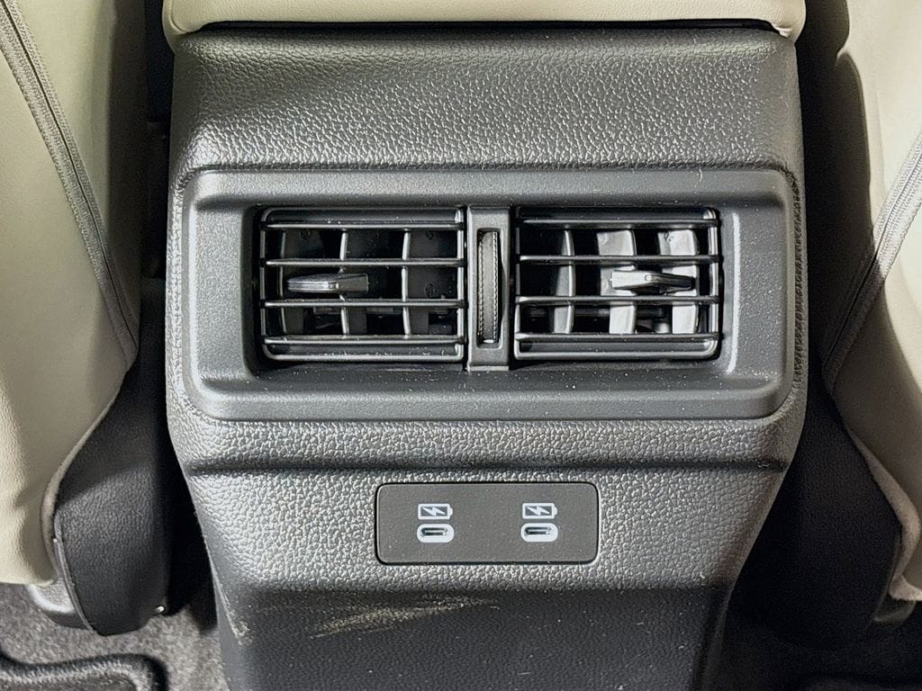 2026 Honda Accord Hybrid EX-L - Photo 17