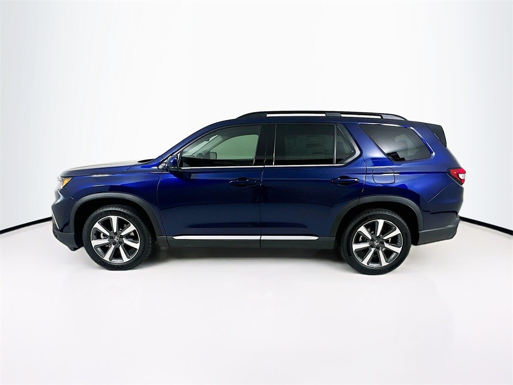 2025 Honda Pilot Touring photo 2
