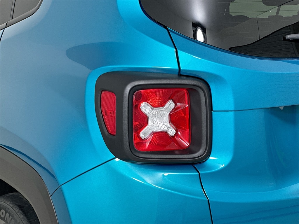 Used 2021 Jeep Renegade Latitude SUV