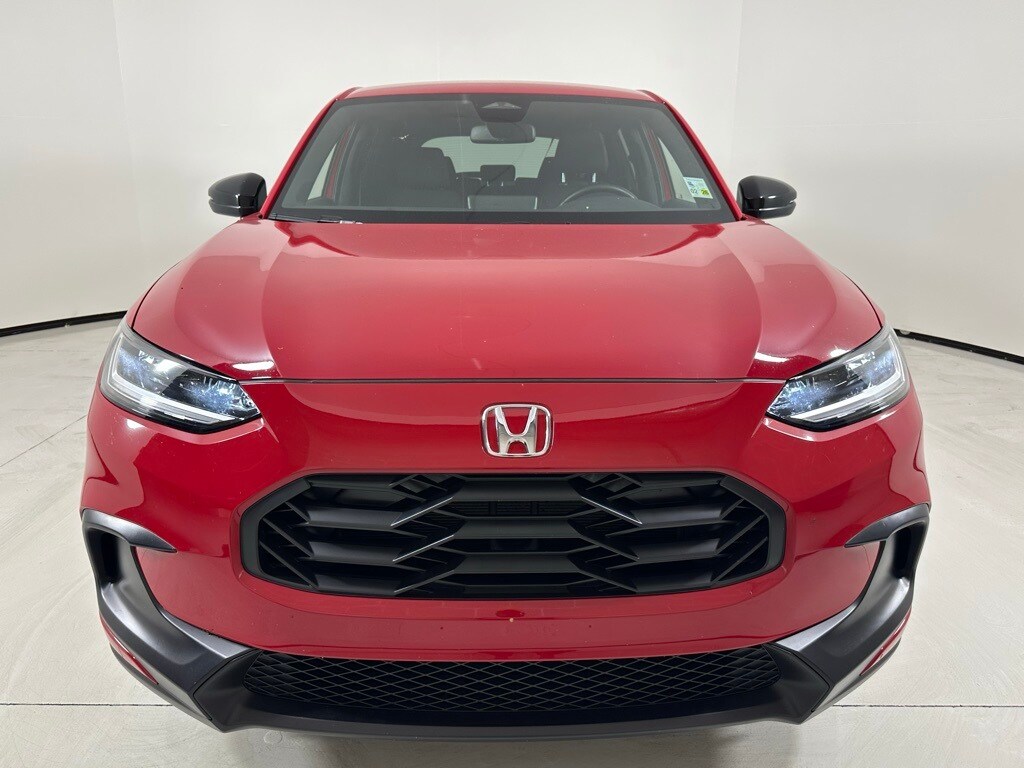 2025 Honda HR-V Sport photo 2