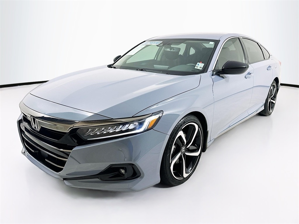 2022 Honda Accord Sport SE's photo