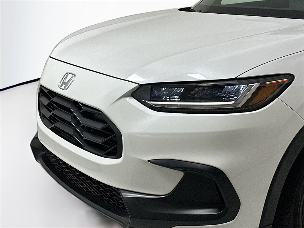 2026 Honda HR-V Sport photo 2