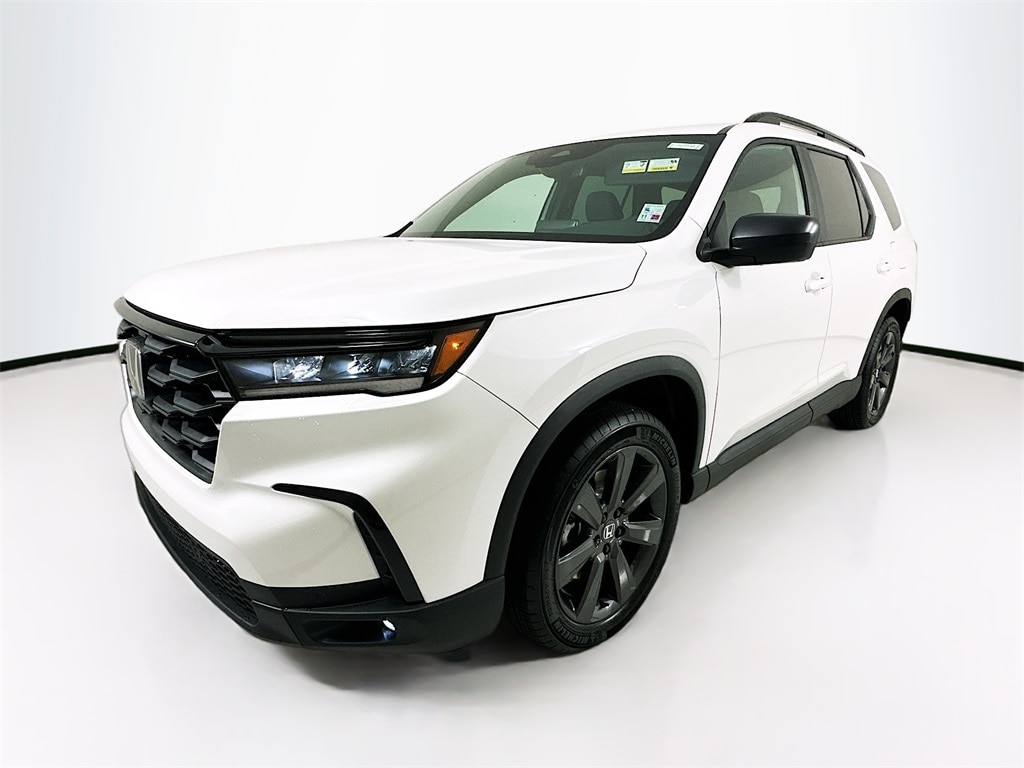 2025 Honda Pilot Sport's photo