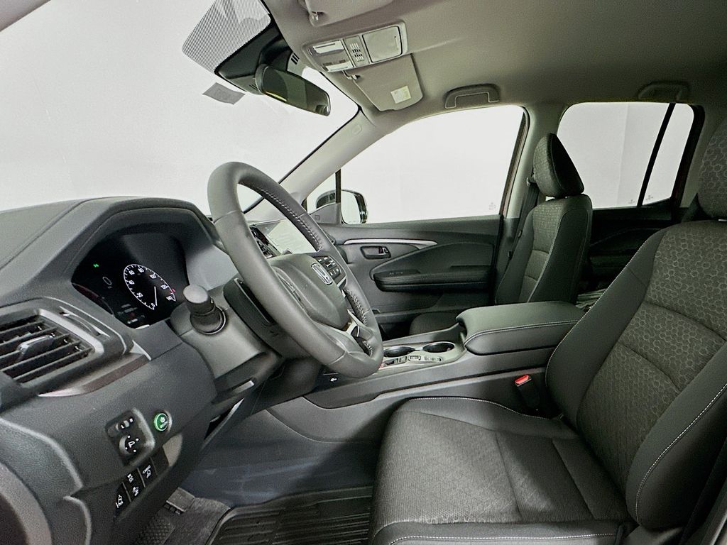 2026 Honda Ridgeline Sport - Photo 28