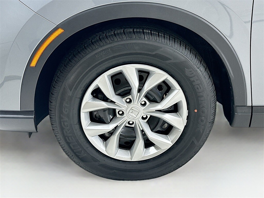 2026 Honda CR-V LX photo 3