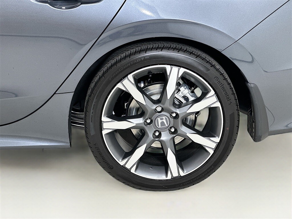 2026 Honda Civic Hybrid Sport Touring photo 3