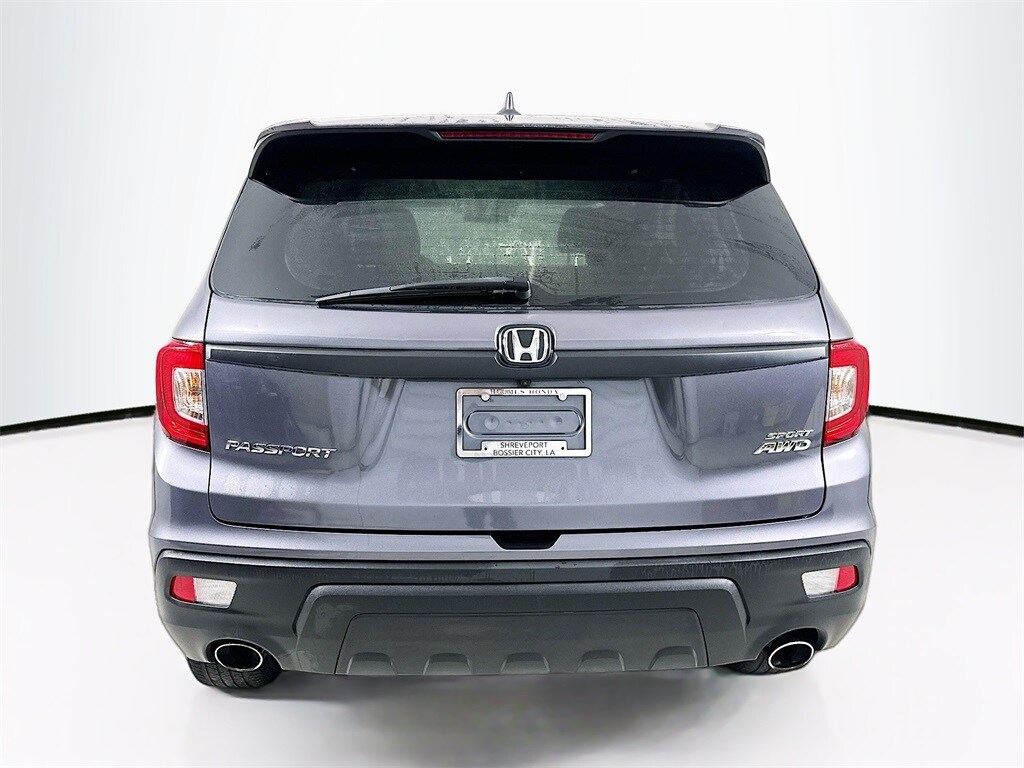 2021 Honda Passport Sport photo 3
