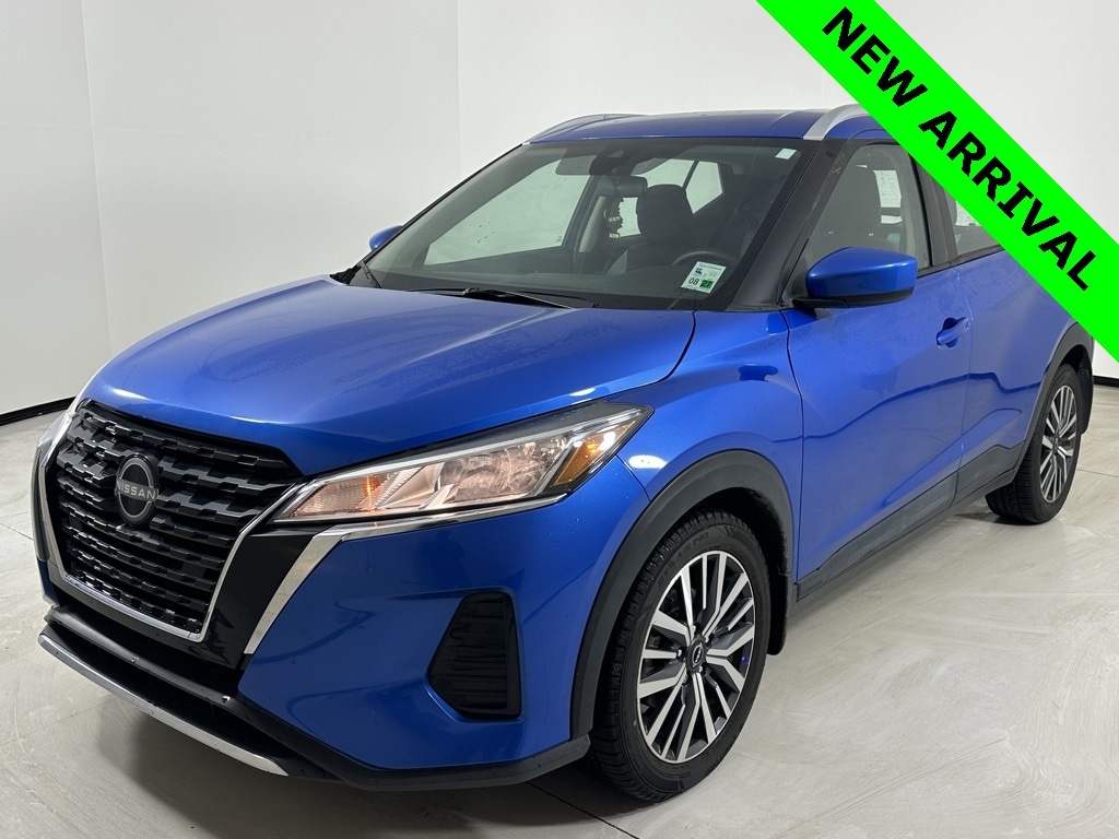 Used 2023 Nissan Kicks SV SUV