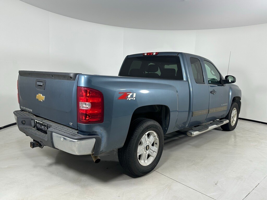 2013 Chevrolet Silverado 1500 LT photo 3