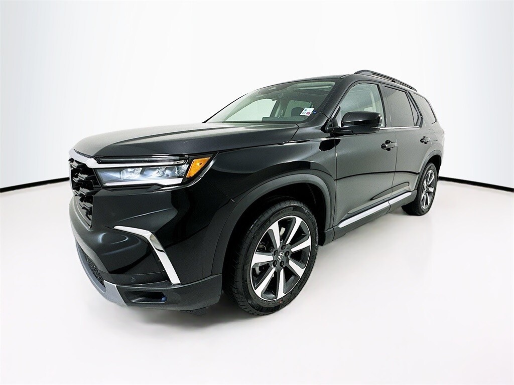 New 2025 Honda Pilot Touring SUV