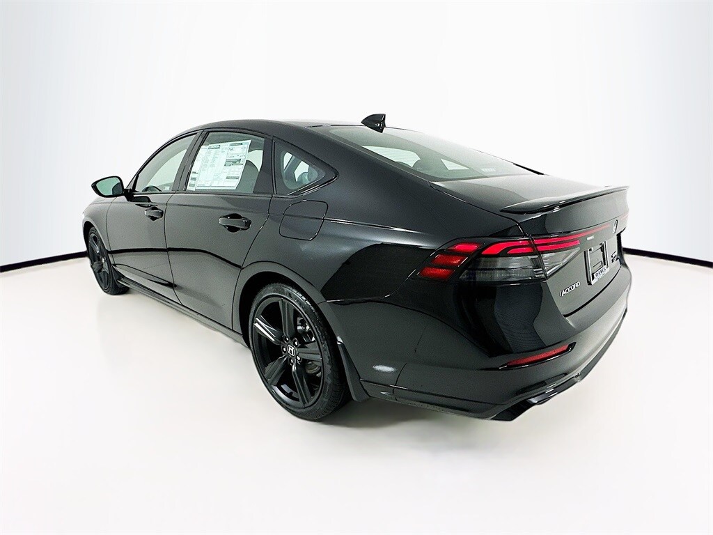 2025 Honda Accord Hybrid Sport-L photo 3