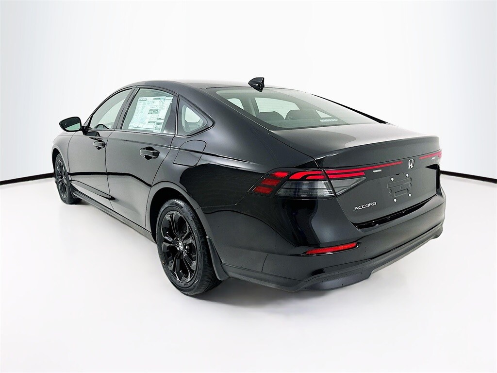2025 Honda Accord SE photo 3