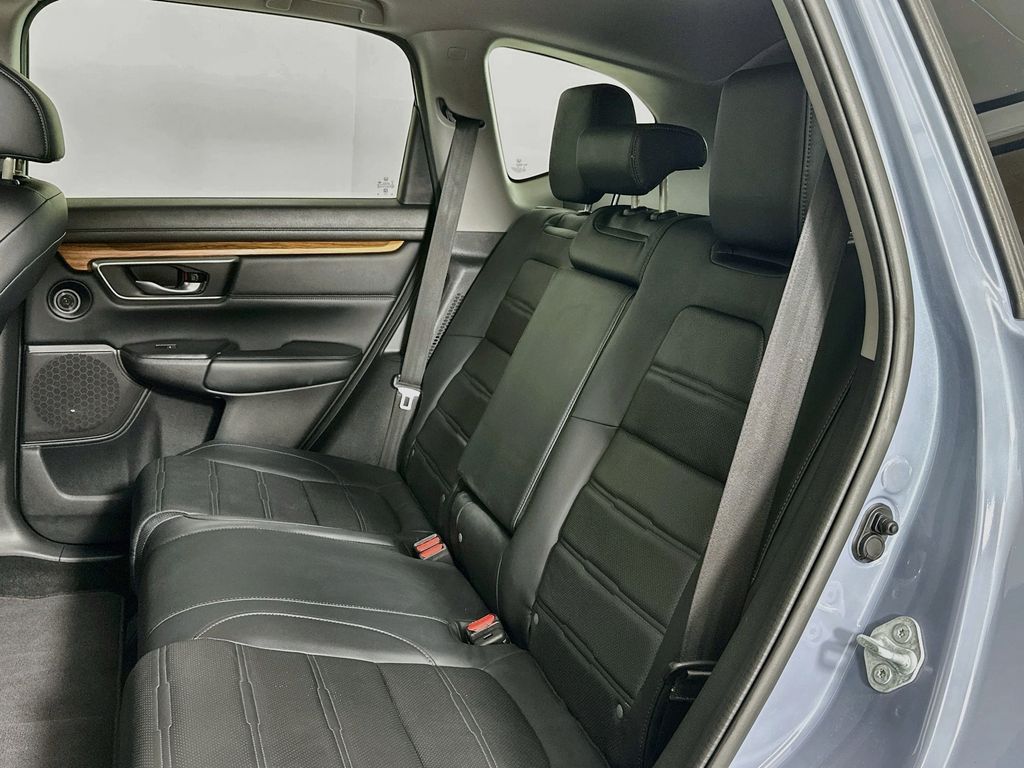 2022 Honda CR-V Touring - Photo 11