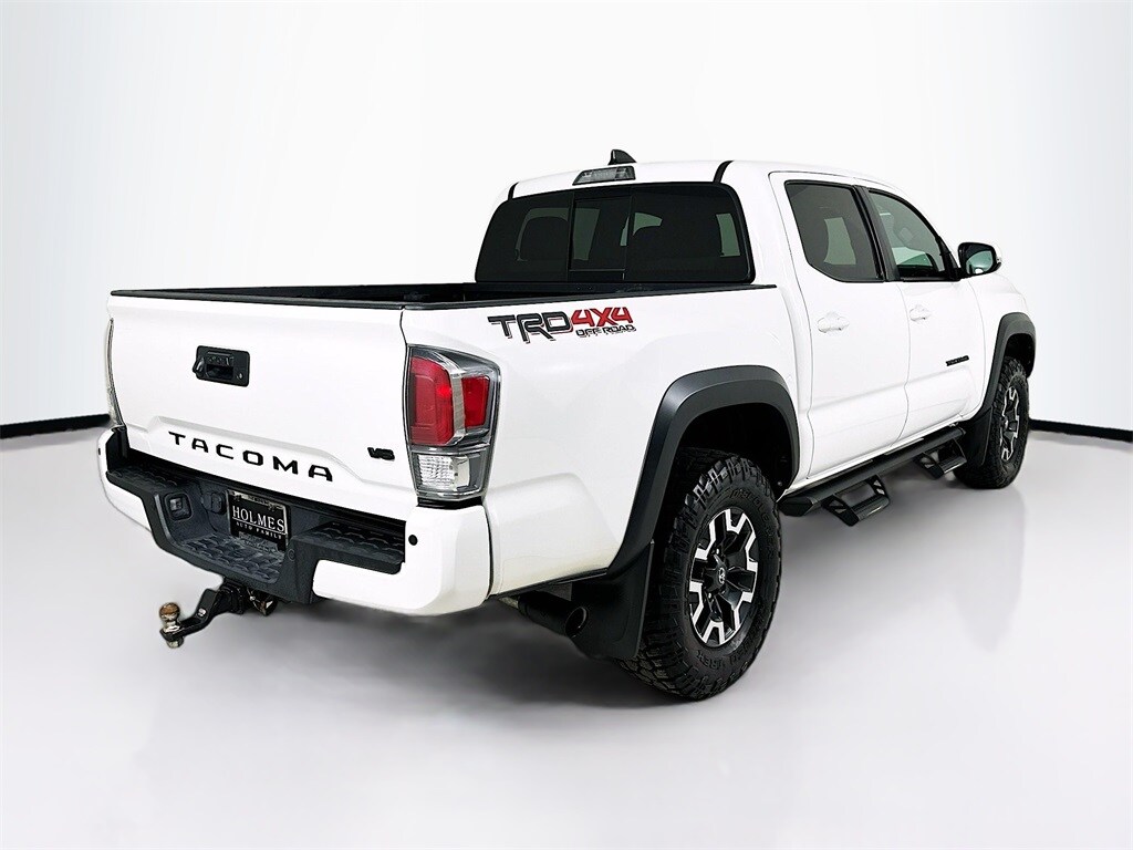 2023 Toyota Tacoma TRD Off-Road V6 photo 3
