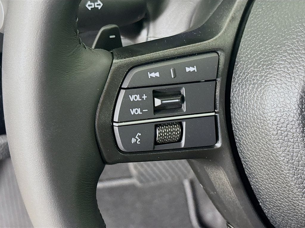 2026 Honda Accord Hybrid EX-L - Photo 17