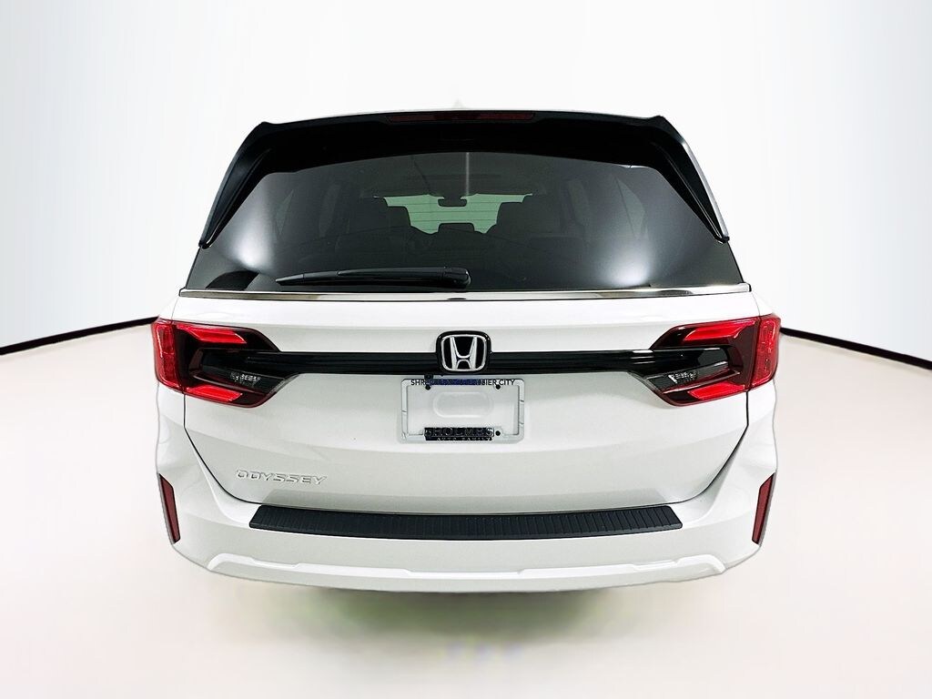 New 2026 Honda Odyssey EX-L Van Passenger
