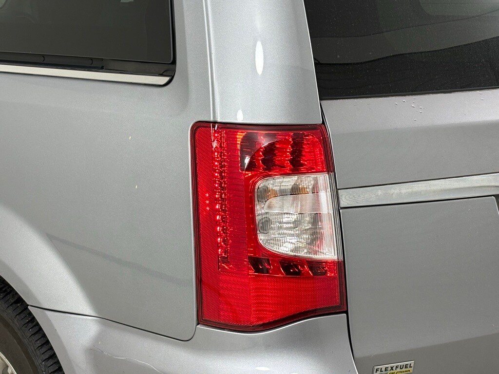 Used 2015 Chrysler Town & Country Touring Van