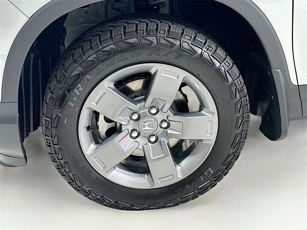 2025 Honda Ridgeline TrailSport photo 4