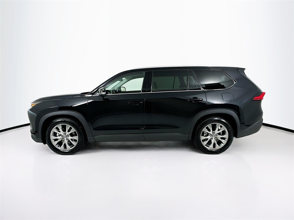 Used 2024 Toyota Grand Highlander Limited with VIN 5TDAAAA52RS000433 for sale in Shreveport, LA