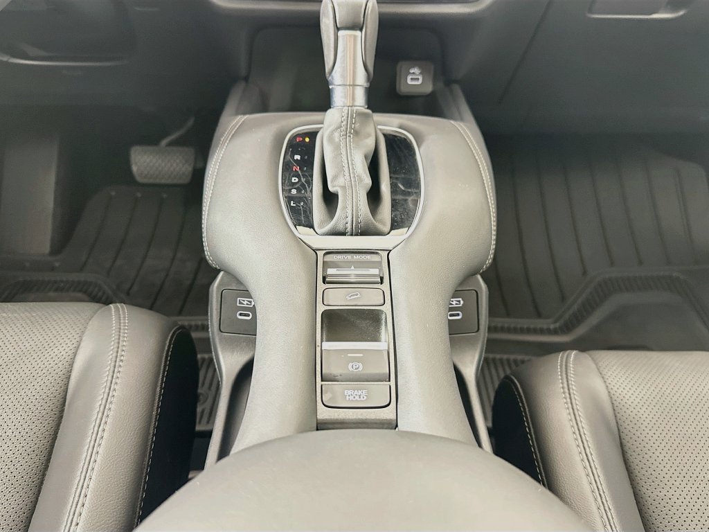 2025 Honda HR-V EX-L - Photo 23