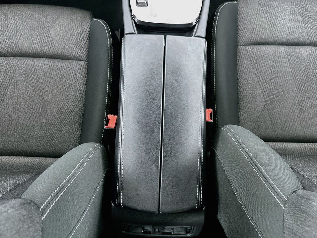 2025 Nissan Rogue SV - Photo 24