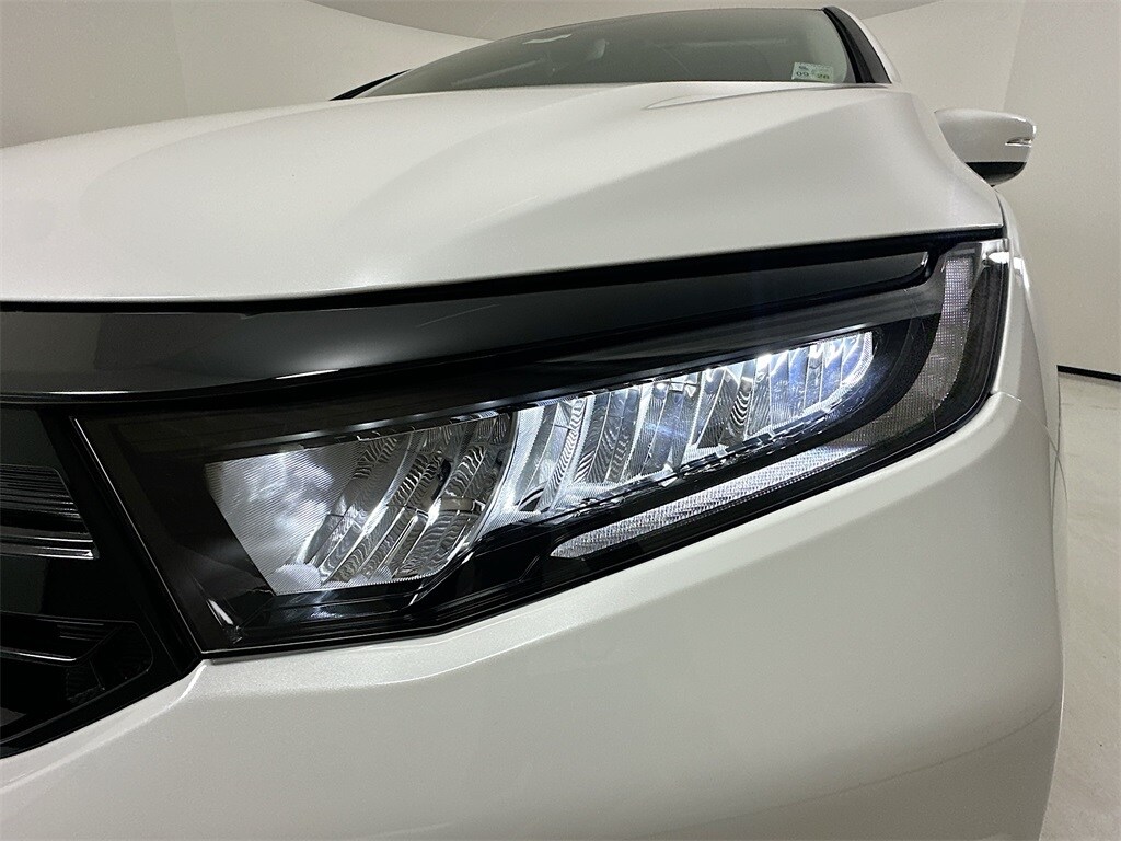 2026 Honda Odyssey Elite photo 3